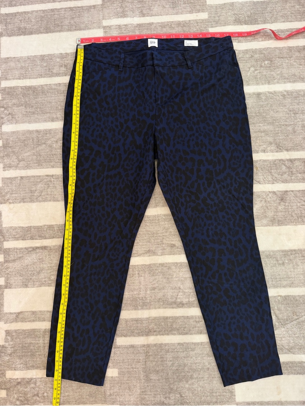 GAP Navy and Black Leopard Print Ankle Jeans